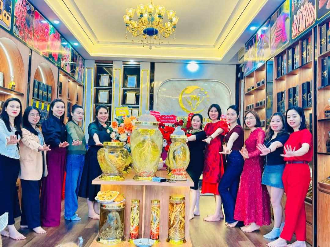 Khai trương showroom Nhung Hươu Trầm Nhân Hương Sơn tại TP Vinh, Nghệ An