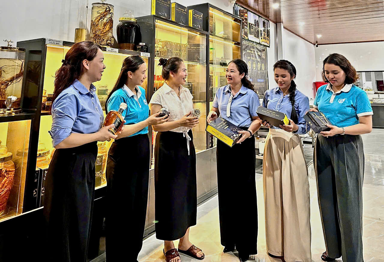 Hành trình nâng tầm đặc sản Hương Sơn từ tâm huyết của người phụ nữ Hà Tĩnh 9